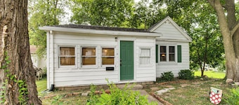 Charming Hillsboro Home < 1 Mi to Downtown!