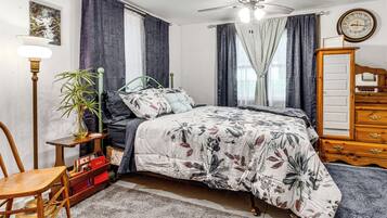 House (1 Bedroom) | Interior