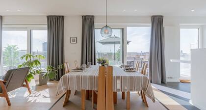 Spacious Apartment in Ghent With big Terrace