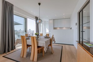 Apartment - Spacious Apartment in Ghent With big Terrace (Ghent)