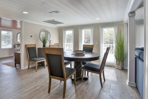 تناول الطعام