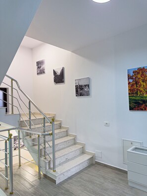 Interior - Welcome to The ONE Private Villa in Tirana, near the beautiful Farka Lake. (Tiranë)