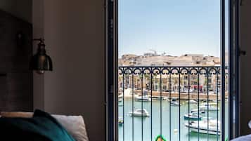 Single Room, Sea View | Blackout curtains, soundproofing, iron/ironing board, free WiFi