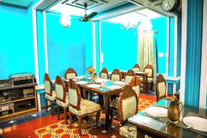 Restaurant - Hill Fort Hotels & Resorts (Tirupattur)