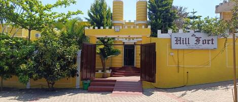 Voorkant van accommodatie