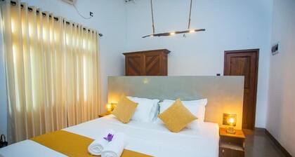 Aki Luna Lagoon Resort Hikkaduwa