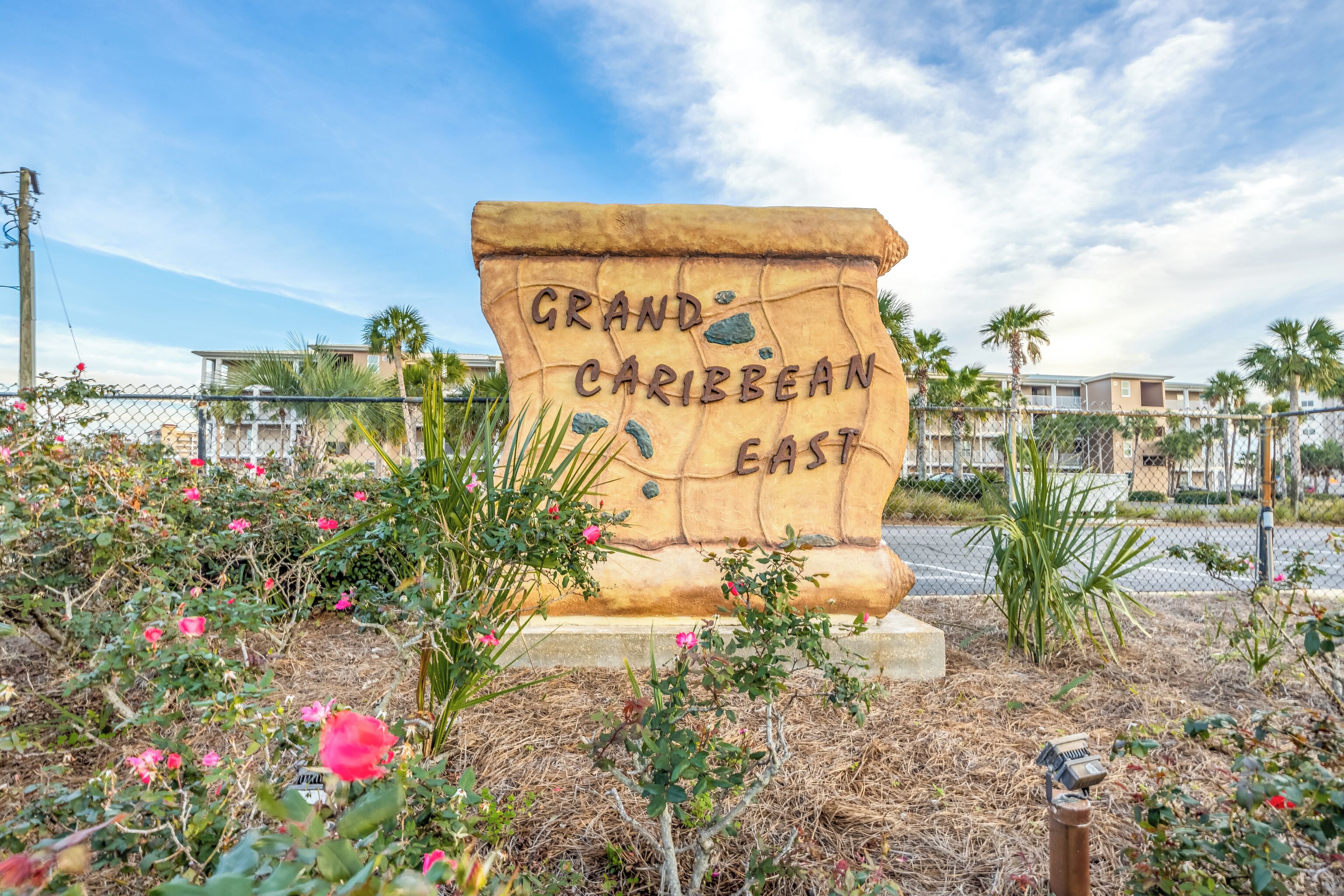 تفاصيل الفندق من الخارج