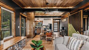 TV, fireplace, offices