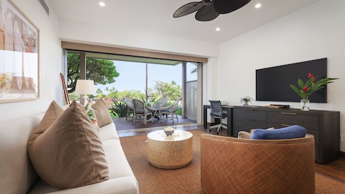 Luxury 3BR Ka 'Ulu Villa 129B at Hualalai – Island Elegance & Golf Views