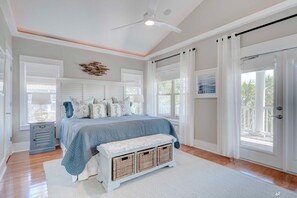 3 chambres, fer et planche à repasser, accès au Wi-Fi (inclus)