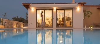 Maya Villa