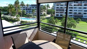 Outdoor dining - Beachfront 2BR 2 BA at Players Club by FVC (Longboat Key)