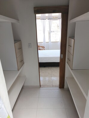 4 Schlafzimmer, Bügeleisen/Bügelbrett, WLAN, Bettwäsche