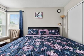 3 soverom, strykejern/-brett, wi-fi og sengetøy