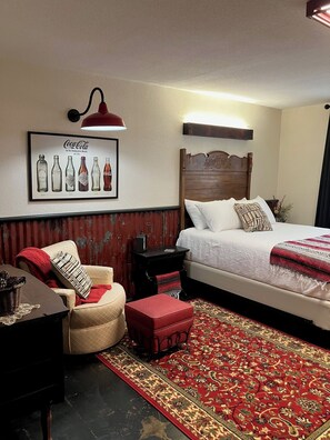 Room 13 Banner | Free WiFi