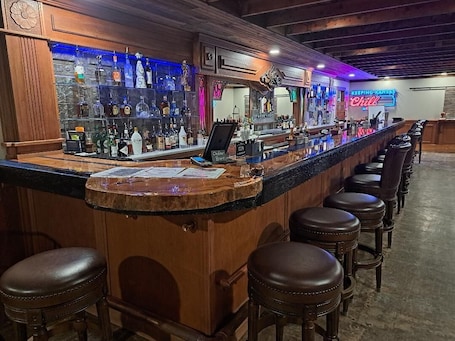 Restaurant. Prairie Rose Inn