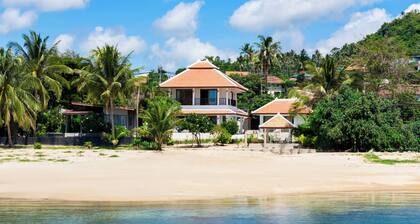 Beachfront Villa- 5 Bedrooms. Lamai Area. Private Pool. Housekeeper Provided.