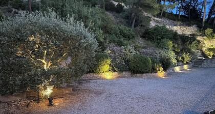 Maison de Famille Entre Pinède et Vignes à 15mn de la Plage