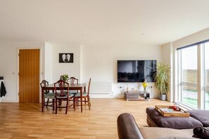 Smart TV, videogames