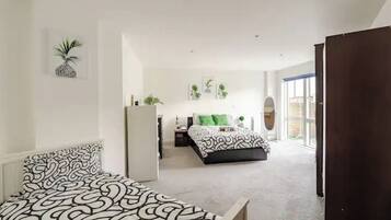 1 bedroom, WiFi, bed sheets