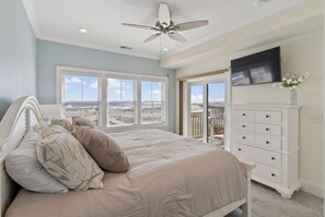 2 chambres, fer et planche à repasser, accès Internet, draps fournis