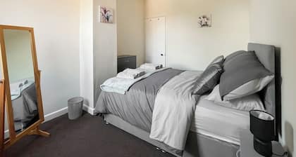 2 bedroom accommodation in Firsby
