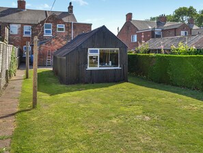 Exterior - 2 bedroom accommodation in Firsby (Firsby)