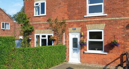 2 bedroom accommodation in Firsby