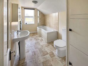 Towels - 2 bedroom accommodation in Firsby (Firsby)