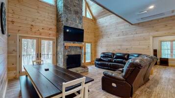 TV connectée, cheminée