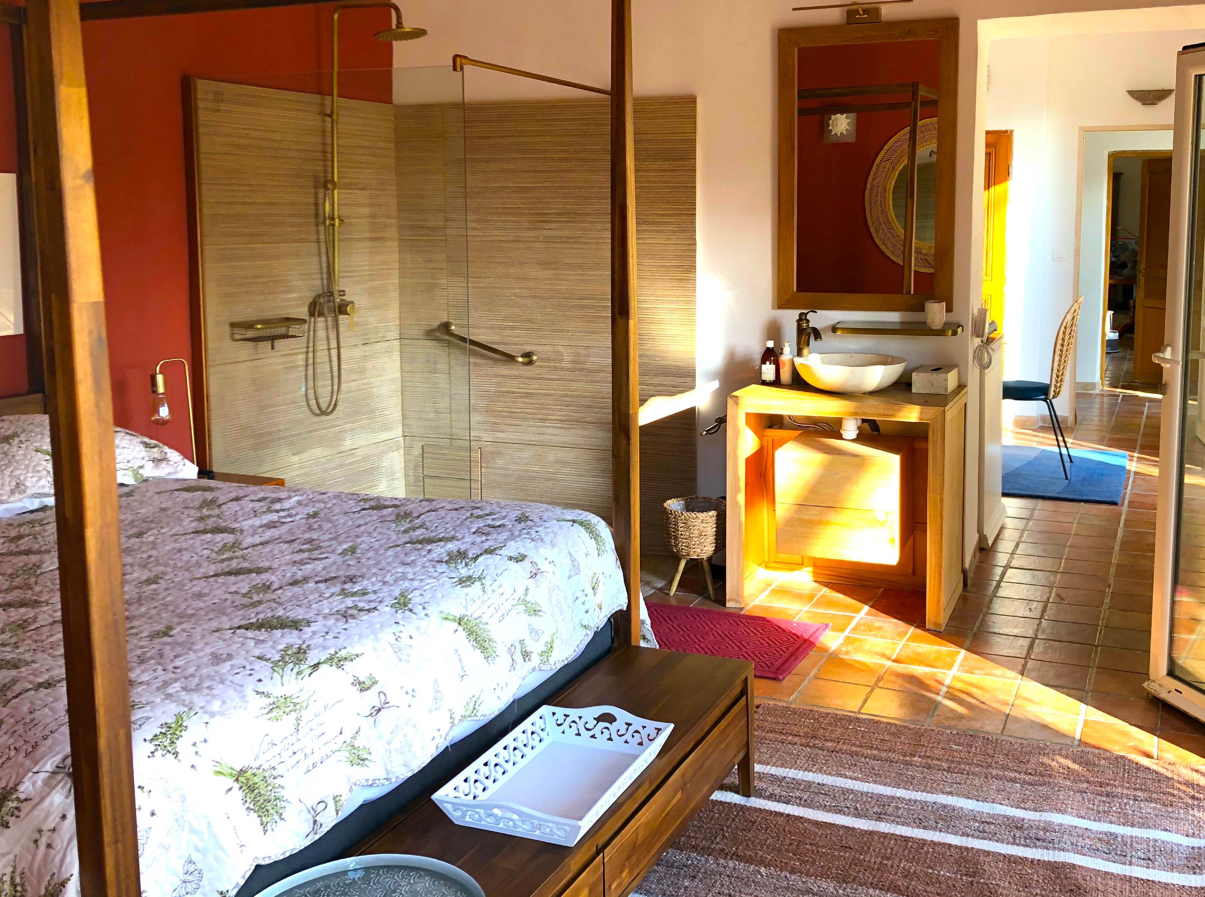 9 bedrooms, iron/ironing board, travel crib, free WiFi