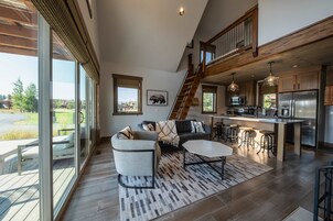 House, Multiple Beds, Hot Tub, Mountain View (Retreat at the Wilderness Club) | Living area | 50-inch flat-screen TV with digital channels