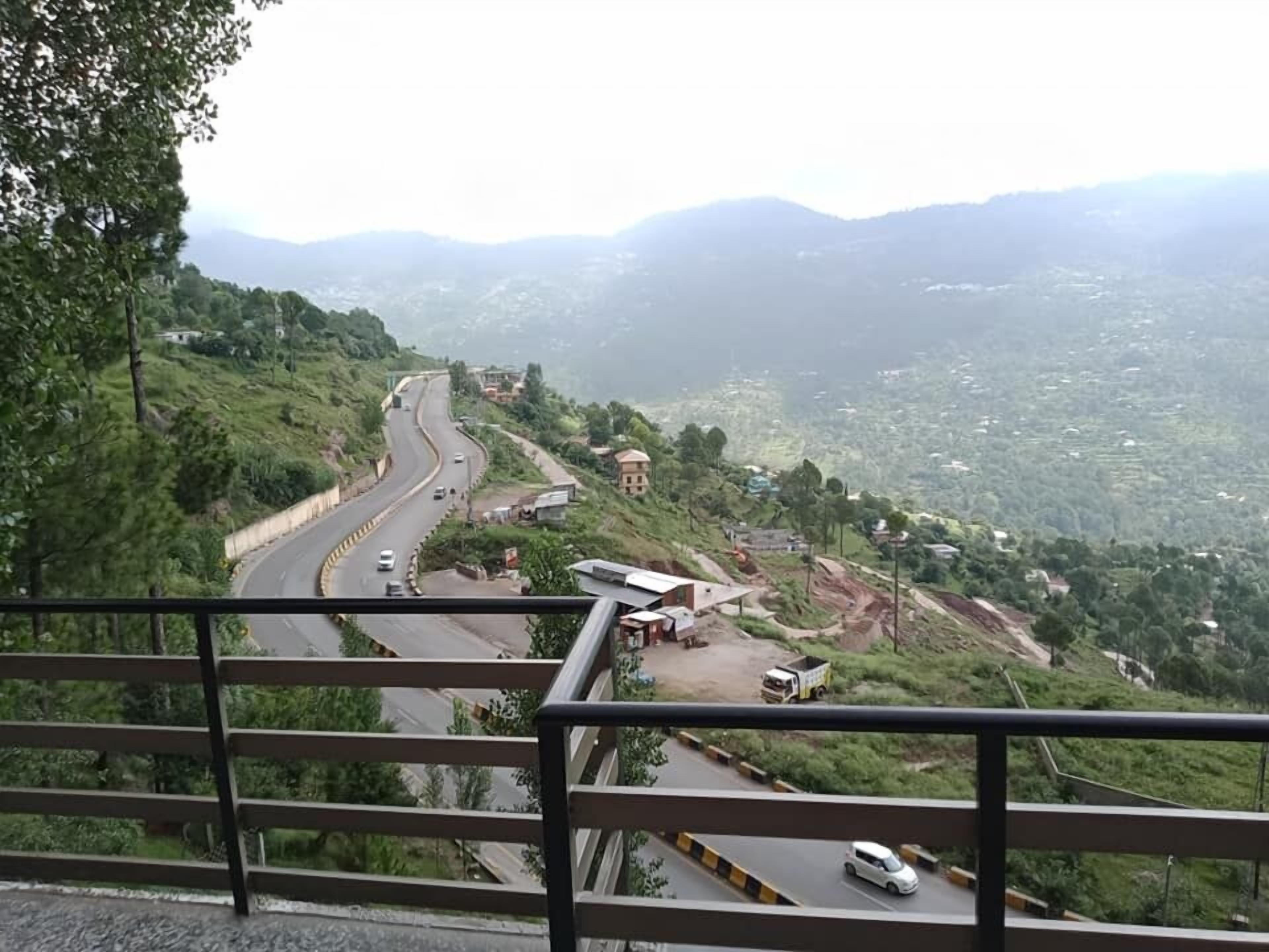 Deluxe tweepersoonskamer | Uitzicht vanaf balkon