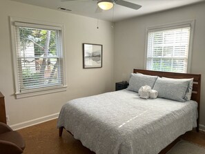 3 chambres, bureau, fer et planche à repasser, Wi-Fi gratuit