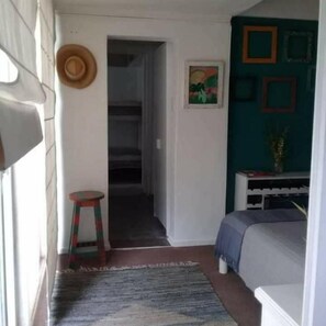 Casa de campo econômica, 2 quartos, cozinha, vista para o jardim | 2 quartos, roupas de cama premium, cortinas blackout