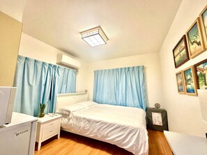 1 bedroom, WiFi, bed sheets