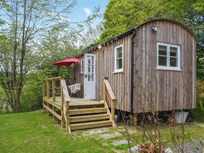 Exterior - The Shepherds Hut at Rosewood House (Liskeard)