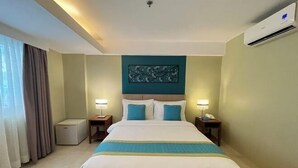 Tempat tidur bayi