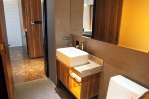 Bathroom - Jinhai Hotel (Zhengzhou University Branch, Zhengzhou High tech Zone) (Zhengzhou)