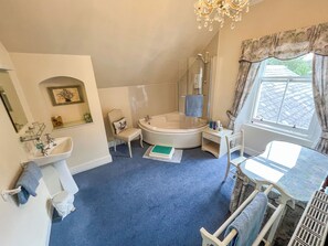 Towels - 4 bedroom accommodation in Aberfeldy (Aberfeldy)