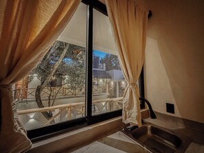 Interior - "Bugambilia" Tulum Deluxe Suite (Tulum)