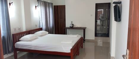 1 chambre, Wi-Fi gratuit, draps fournis