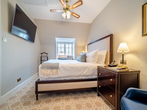 2 quartos, Wi-Fi de cortesia, roupa de cama