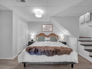 3 bedrooms, WiFi, bed sheets