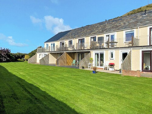 2 bedroom accommodation in Aberdyfi