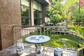 Unclassified image, 3 of 45, button - YIJING International Hotel (Fuyang)