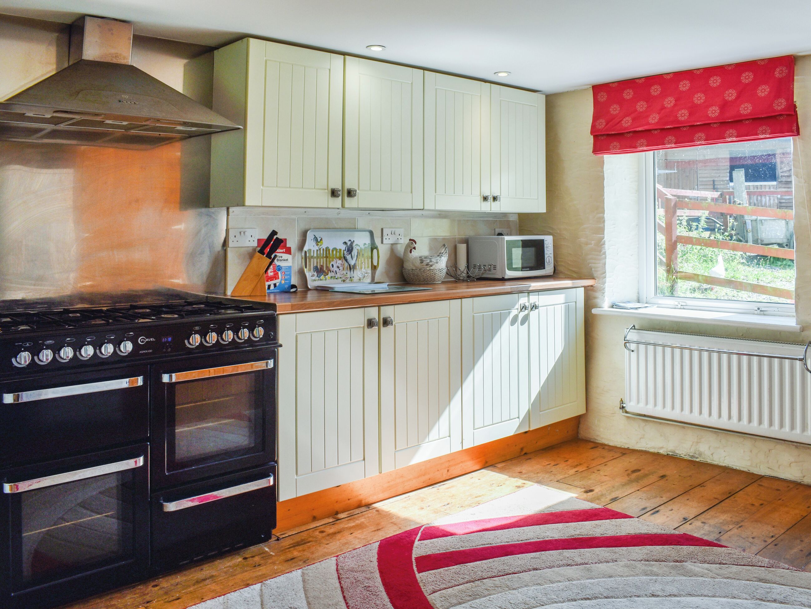 غسالة أطباق، كرسي للأطفال