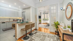 Fridge, microwave, oven, dishwasher - Plaka Sofi Suite a modern and comfortable apartment in Plaka of Athens (Athina)