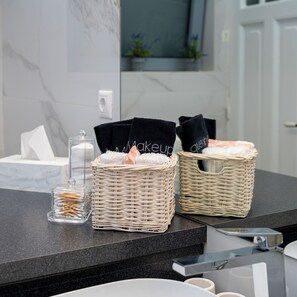 Shower, hair dryer, towels, soap - Plaka Sofi Suite a modern and comfortable apartment in Plaka of Athens (Athina)