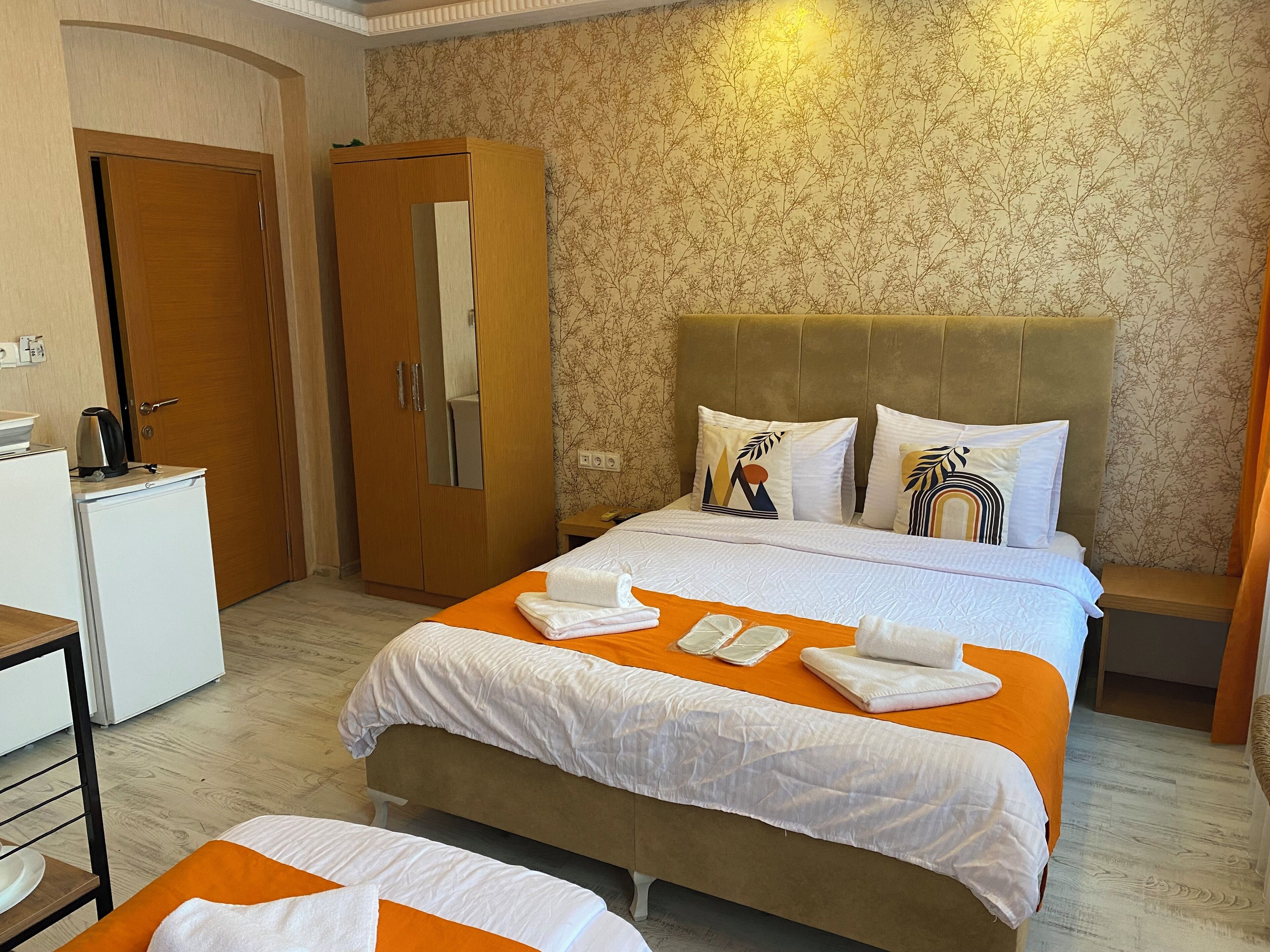 ベーシック トリプルルーム シティビュー | WiFi (無料)